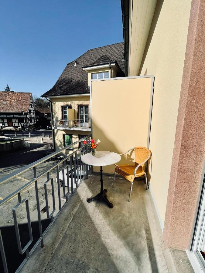 Hotel Roessli Allschwil エクステリア 写真